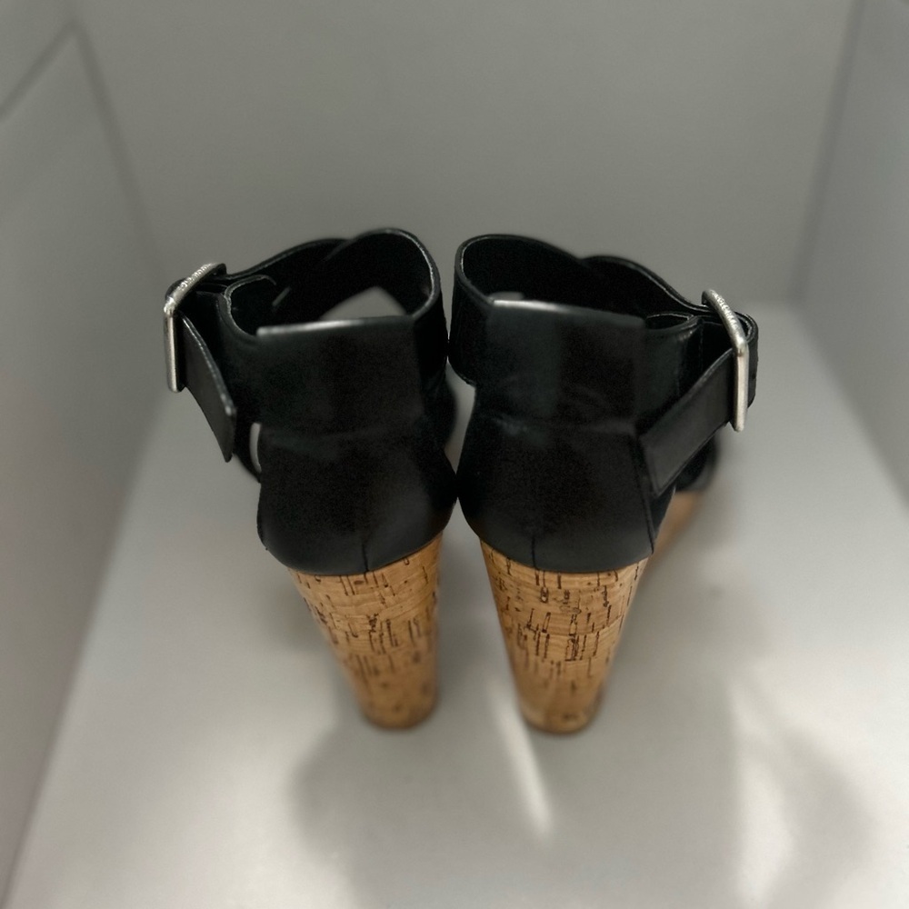 Cole Haan Women’s Strap Wedges

Size 5M - Picture 3 of 6